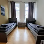 Altbauwohnung Direkt An Der Karli Mit Balkon - Netflix Inklusive Leipzig