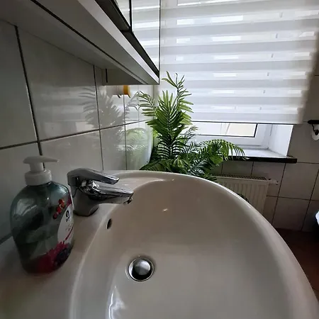 Appartement Altbauwohnung Direkt An Der Karli Mit Balkon - Netflix Inklusive *