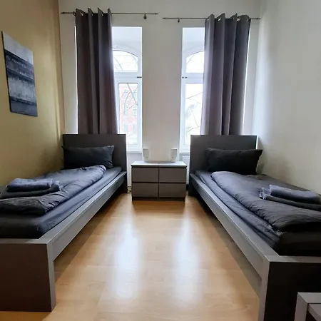 Altbauwohnung Direkt An Der Karli Mit Balkon - Netflix Inklusive Leipzig